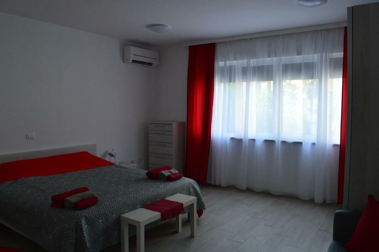 Margherita'S Room Rovinj Buitenkant foto